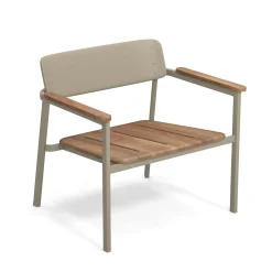 Fauteuil Bas Empilable Shine Metal Beige Bois Naturel / Assise & Accoudoirs Teck - Emu