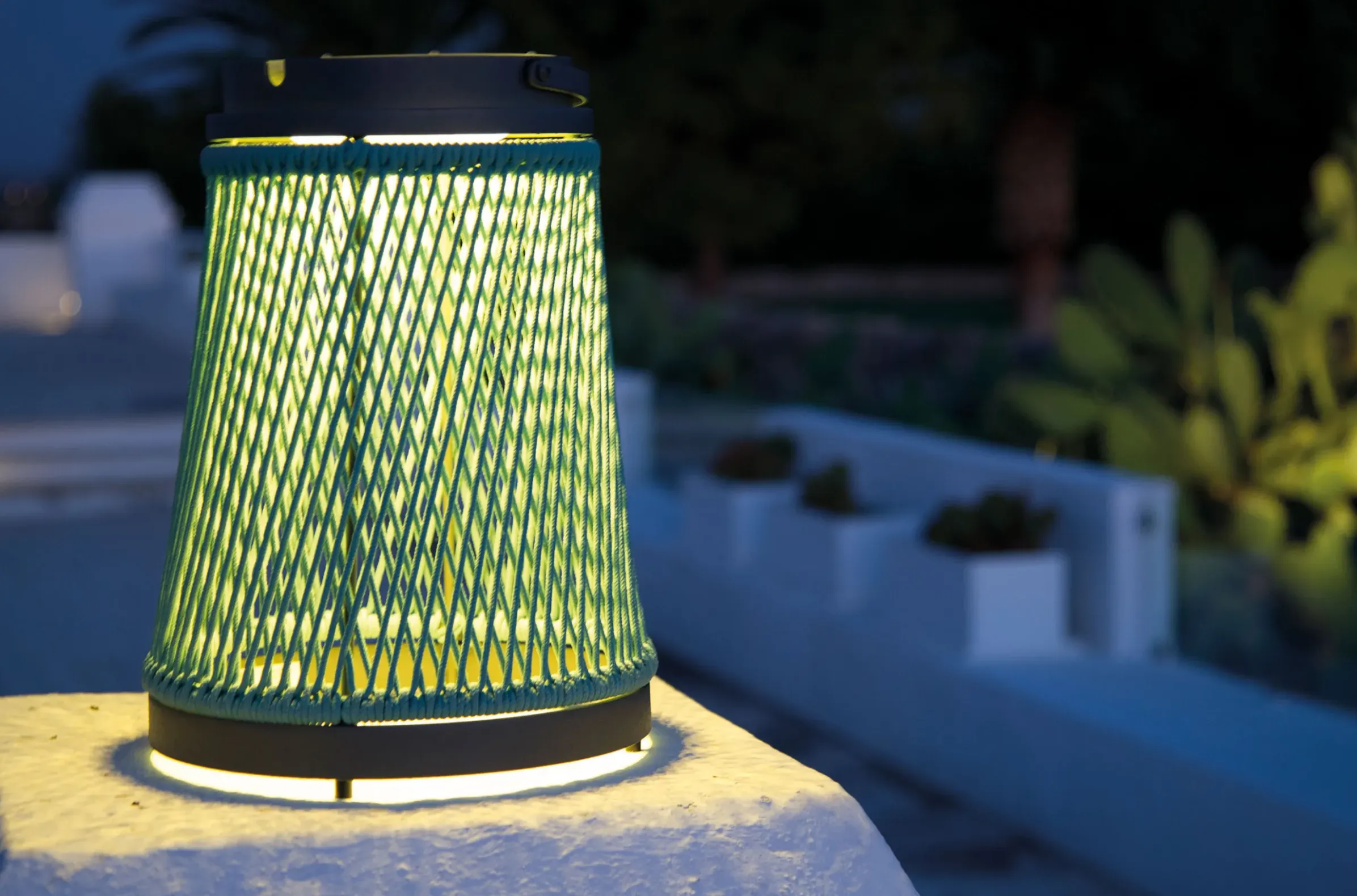 Lampe Solaire D'extérieur Solare Tissu Bleu / Corde Synthetique - H 40 Cm / Recharge Solaire Ou Usb - Unopiu