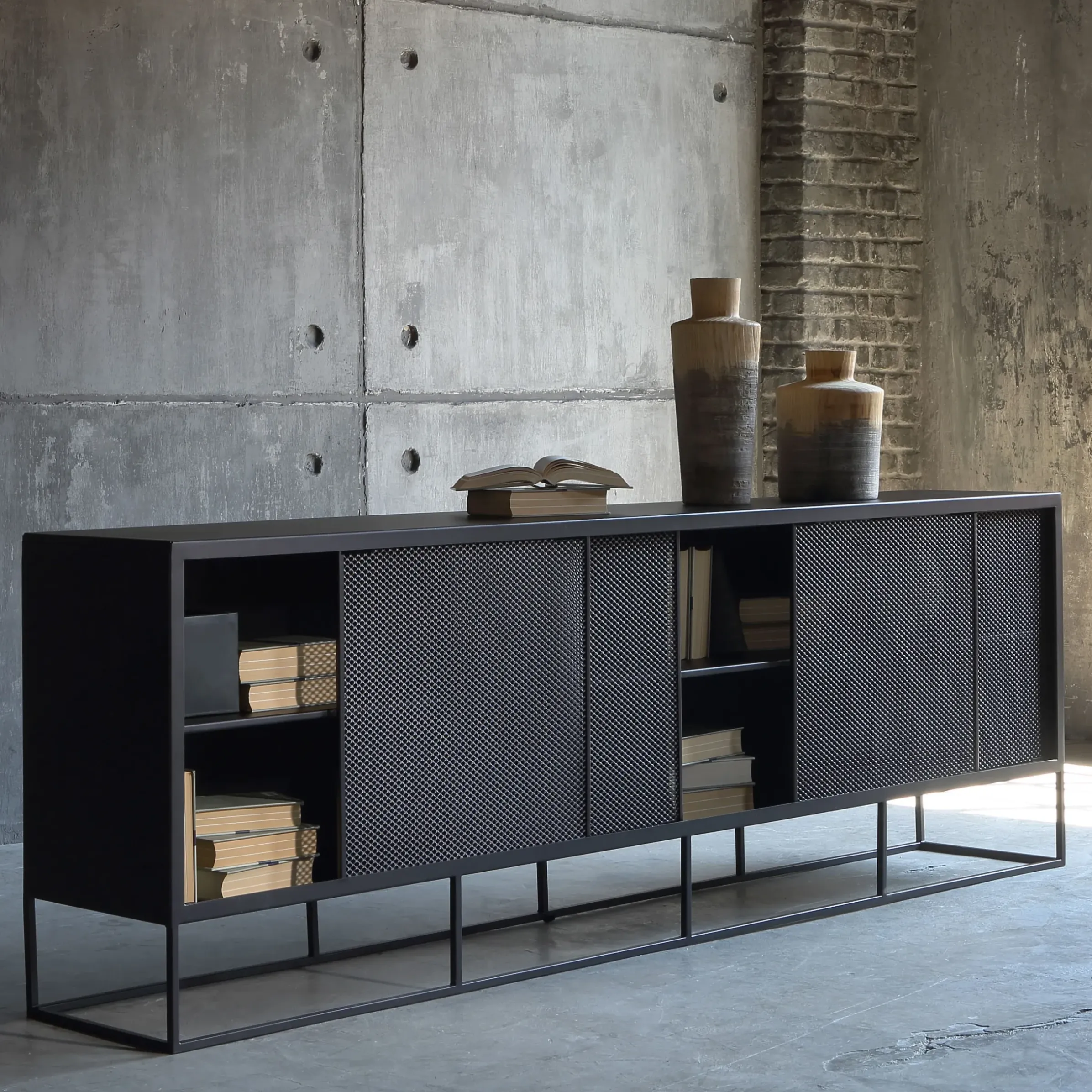 Buffet Isotta Metal Noir / L 182 X H 80 Cm - Perfore - Zeus