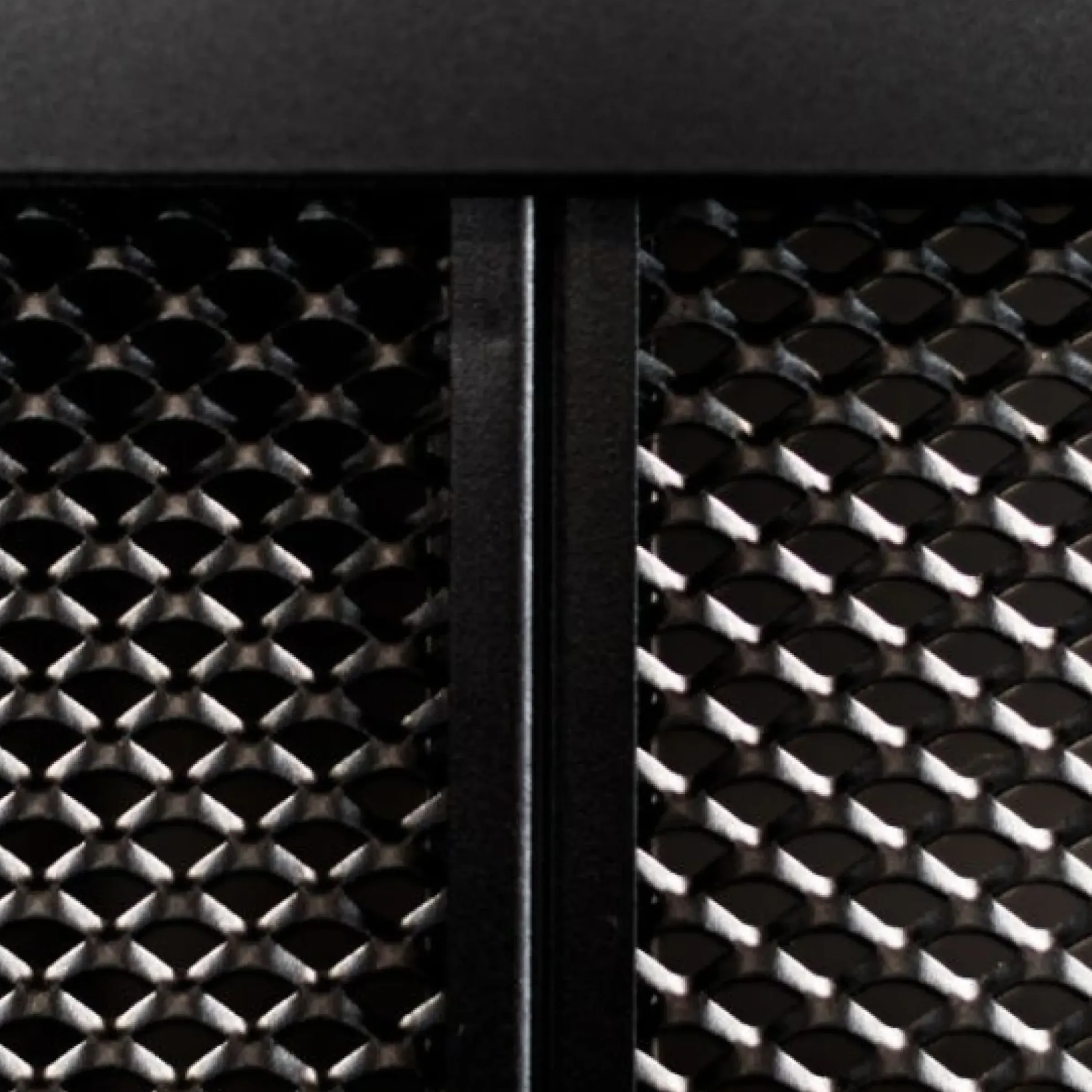Buffet Isotta Metal Noir / L 182 X H 80 Cm - Perfore - Zeus