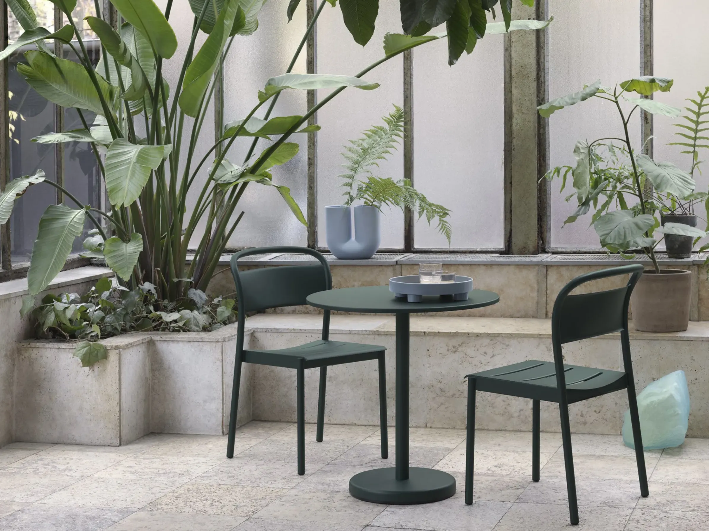 Chaise Empilable Linear Metal Vert - Muuto