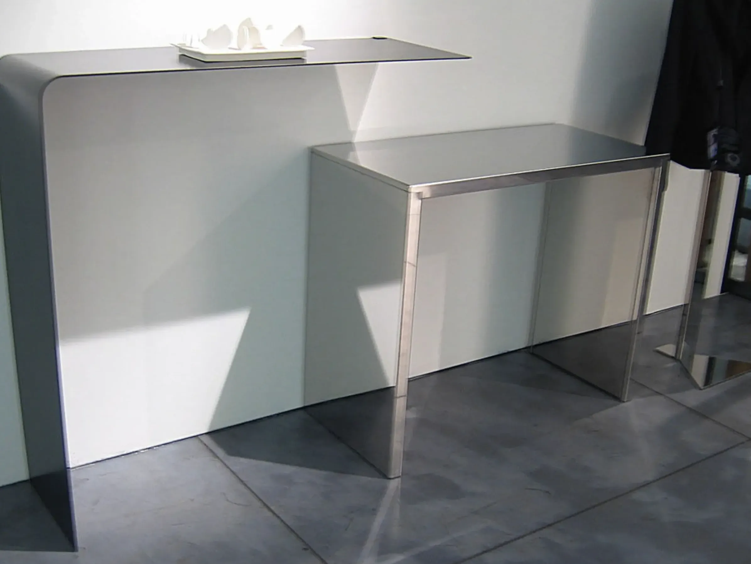 Console Wing Shelf Metal - Zeus