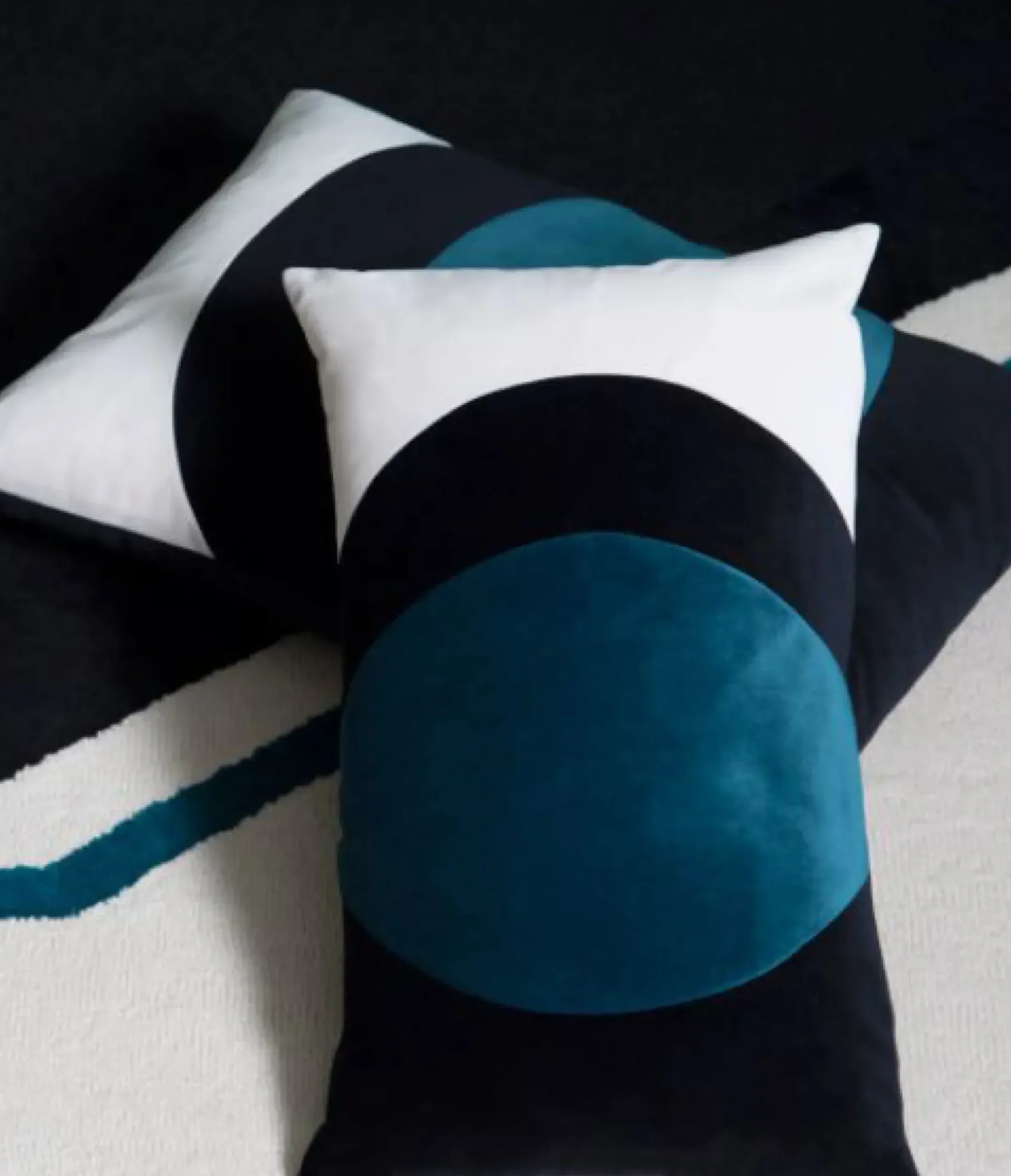 Coussin Lune Tissu Bleu / Velours - 50 X 30 Cm - Maison Sarah Lavoine