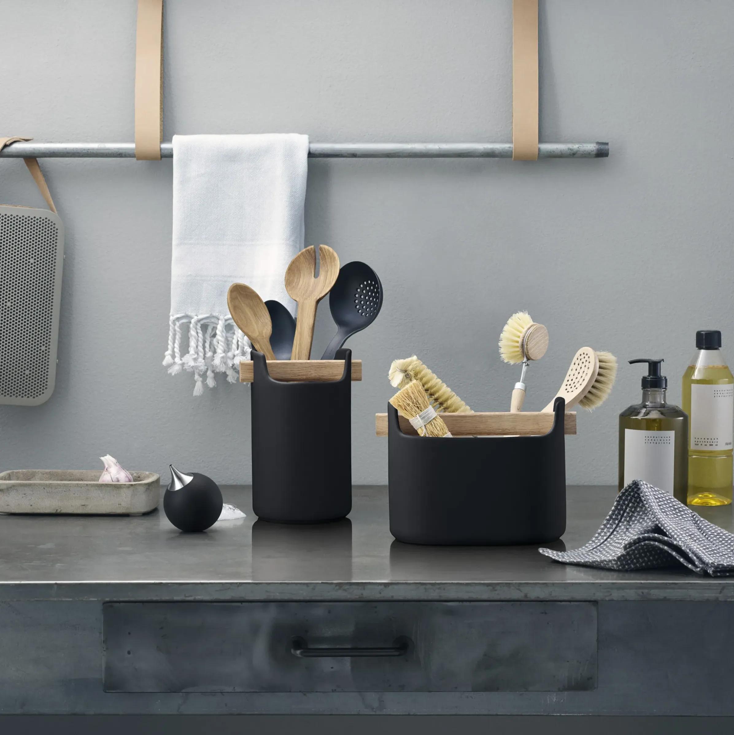 Distributeur De Savon Plastique/ Poire Souple - Eva Solo