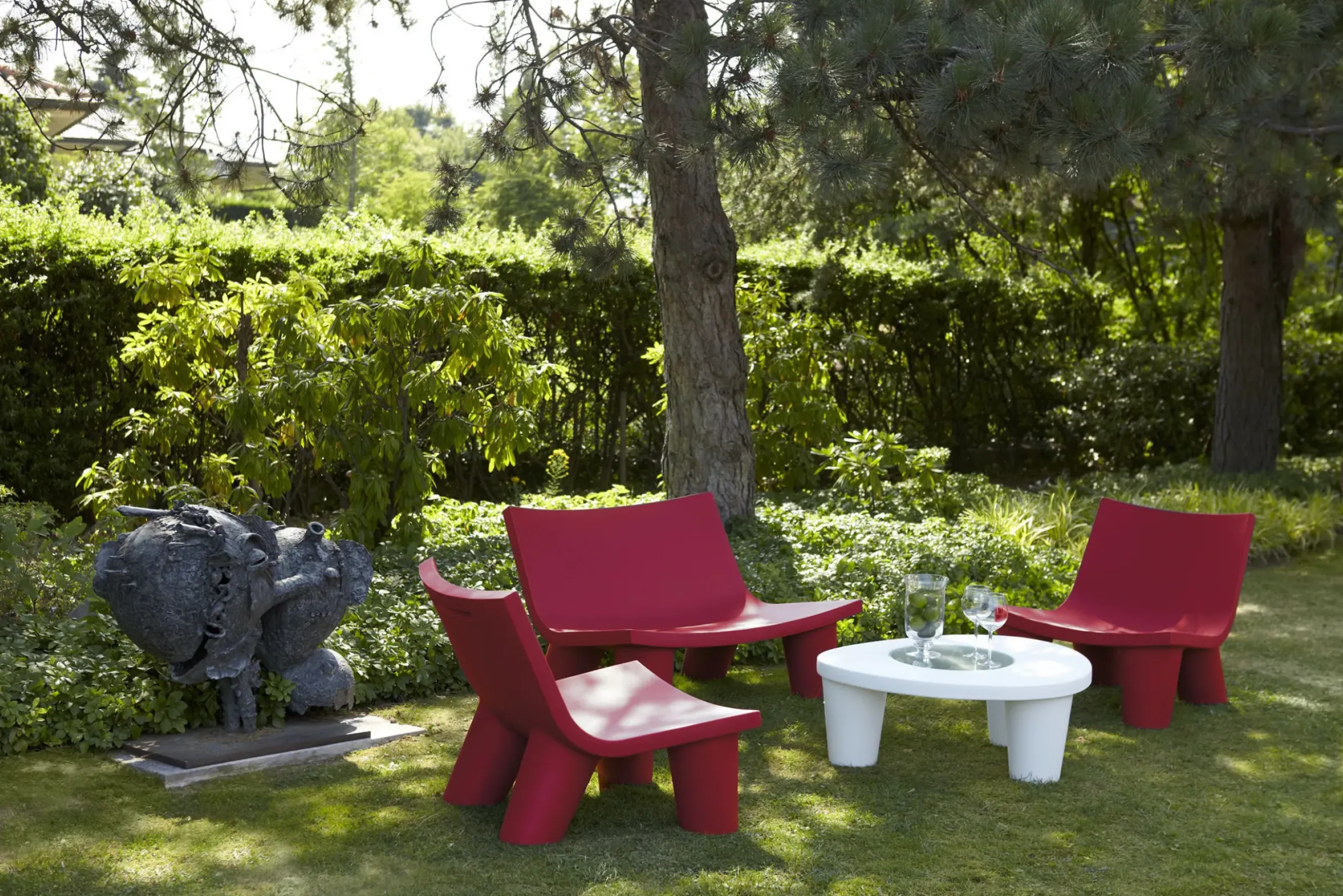 Fauteuil Bas Low Lita Plastique Blanc Noir / Edition Limitee 10 Ans - Slide
