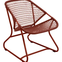 Fauteuil Bas Sixties Plastique Rouge / Assise Souple Plastique Tresse - Fermob