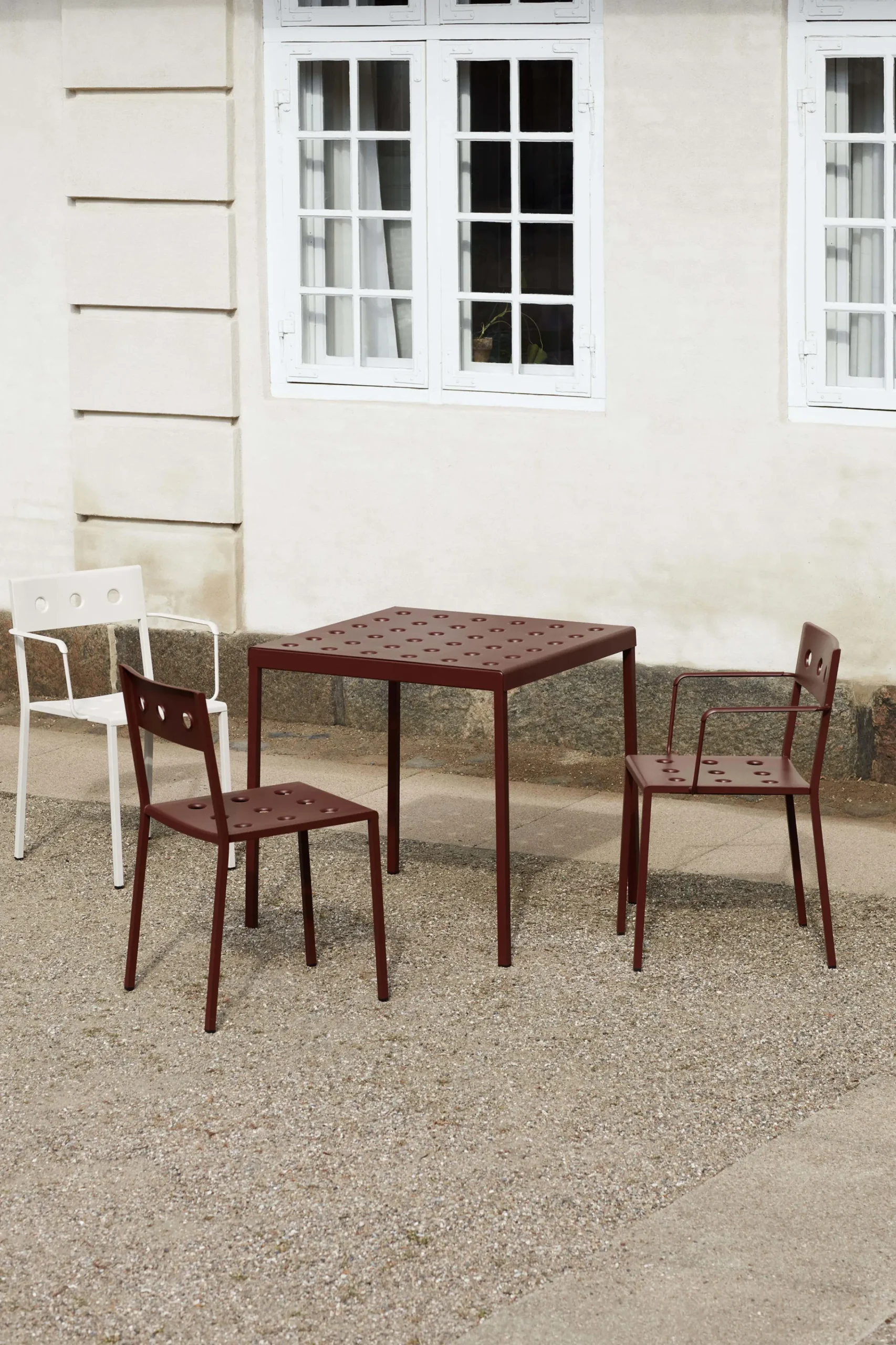 Fauteuil Empilable Balcony Metal Rouge - Hay