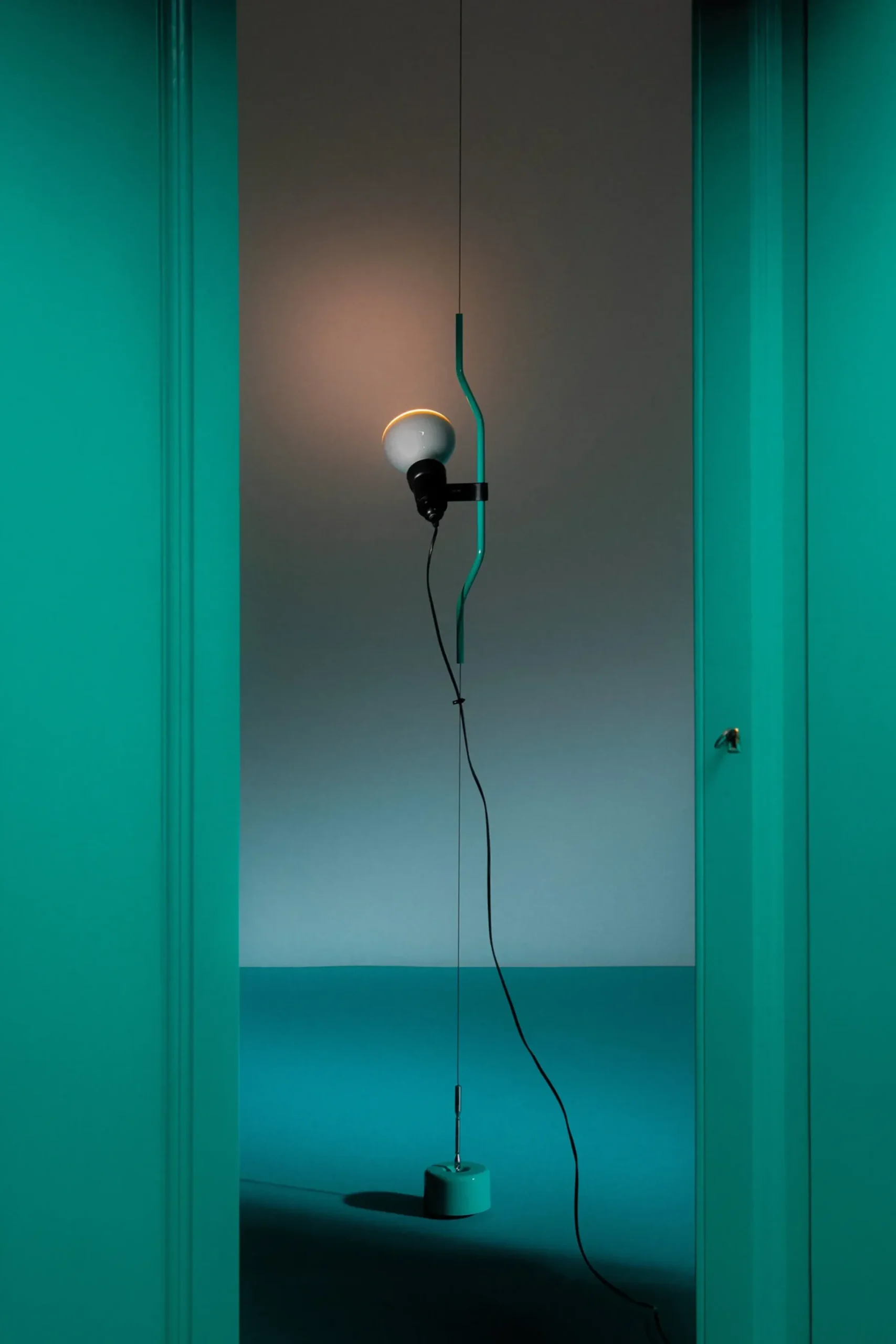 Lampadaire Parentesi 50 Metal Bleu / Branchement Secteur - Reedition 1971 - Flos