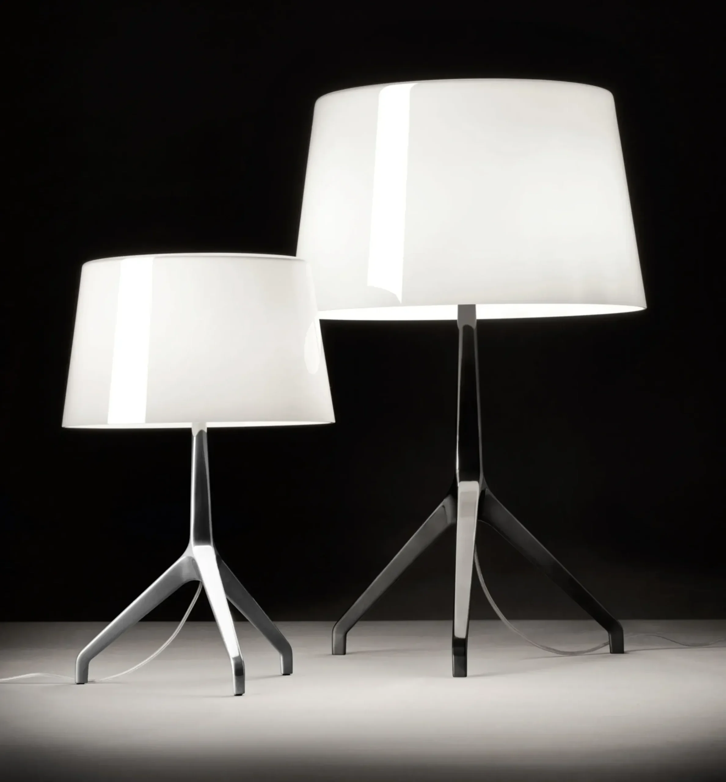 Lampe De Table Lumiere Xxl Metal Verre Blanc Noir / H 57 Cm - Foscarini