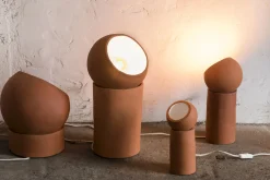 Lampe De Table Terra Large Ceramique Rouge Orange / - Terracotta / Spot Orientable - Serax