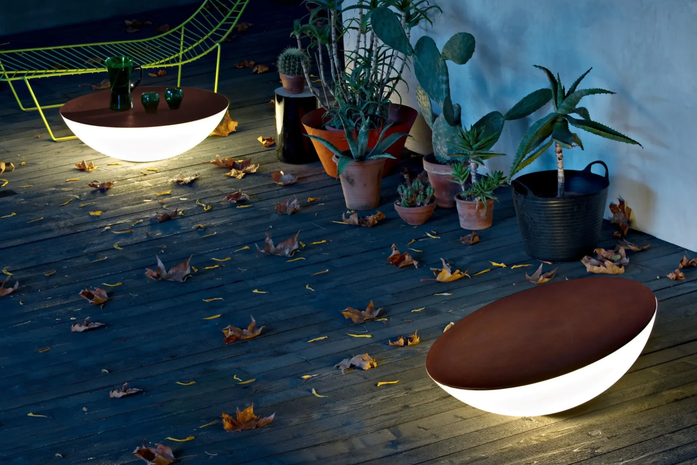 Lampe D'extérieur Solar Outdoor Plastique Orange / Table Basse - O 79 X H 31 Cm - Foscarini
