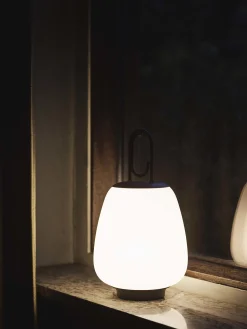 Lampe Exterieur Sans Fil Rechargeable Lucca Sc51 Led Verreverre Blanc &/ Souffle Bouche - &Tradition