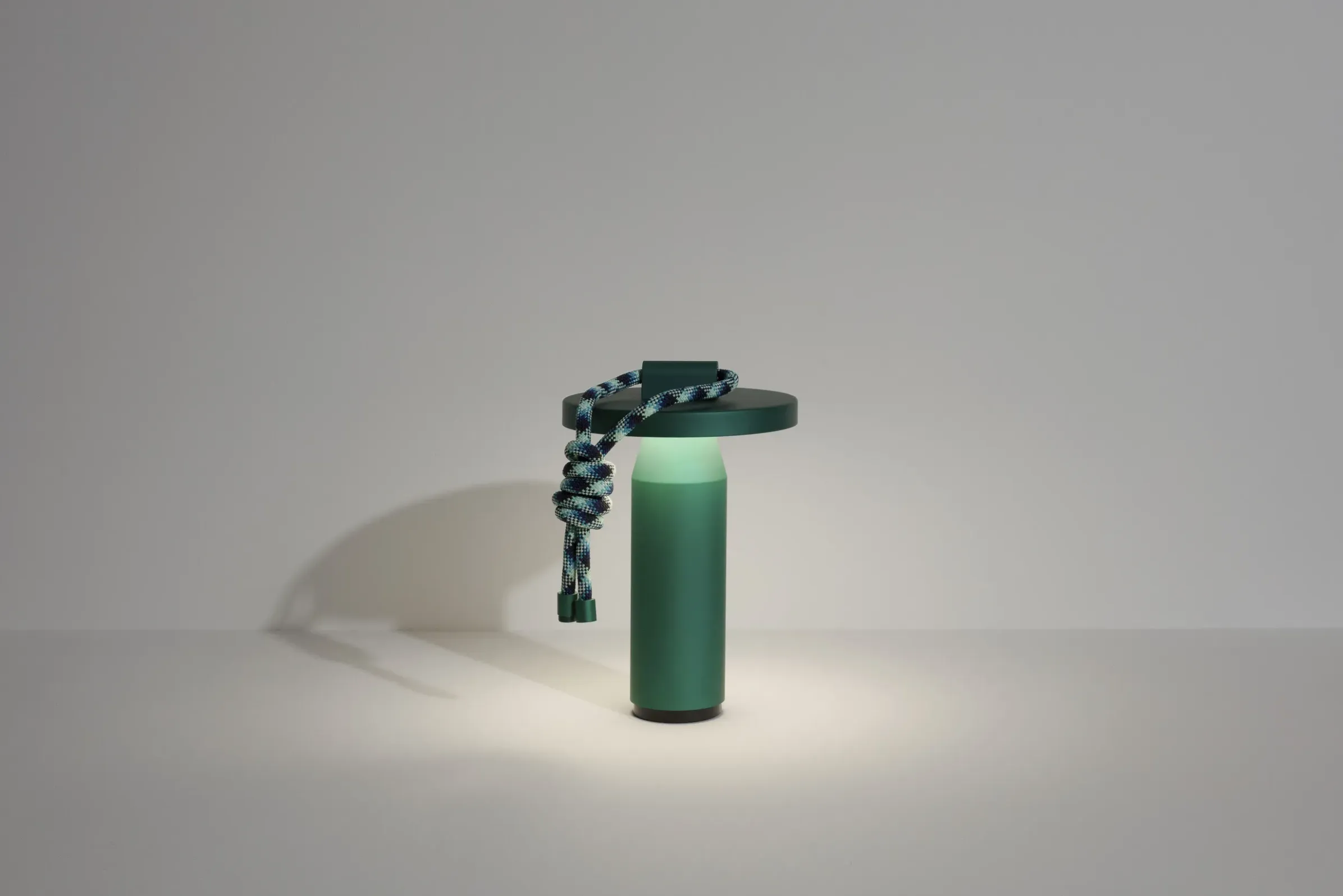 Lampe Exterieur Sans Fil Rechargeable Quasar Led Metal Vert Metal/ H 26 Cm - Petite Friture