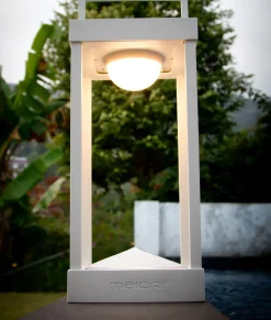 Lampe Solaire D'extérieur La Lampe Parc L Metal Verre Noir Verre & Metal Noir / Led - Hybride & Connectee - Dock Usb - H 50 Cm - Maiori