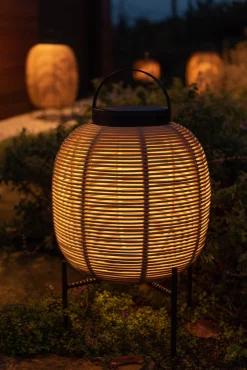 Lampe Solaire D'extérieur Tika Small Plastique Beige / Lanterne Led - Base Acier / H 59 Cm - Vincent Sheppard