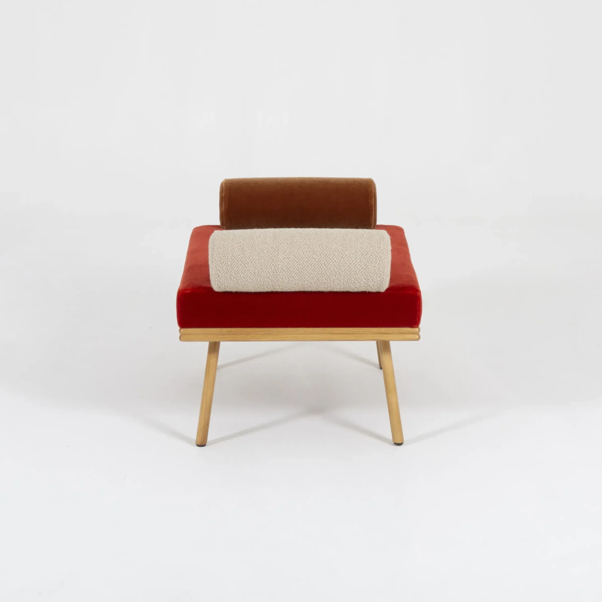 Ottoman Rue Du Louvre Tissupar Jose Levy / 78 X 52 Cm - Exclusivite Made In Design - Lelievre Paris