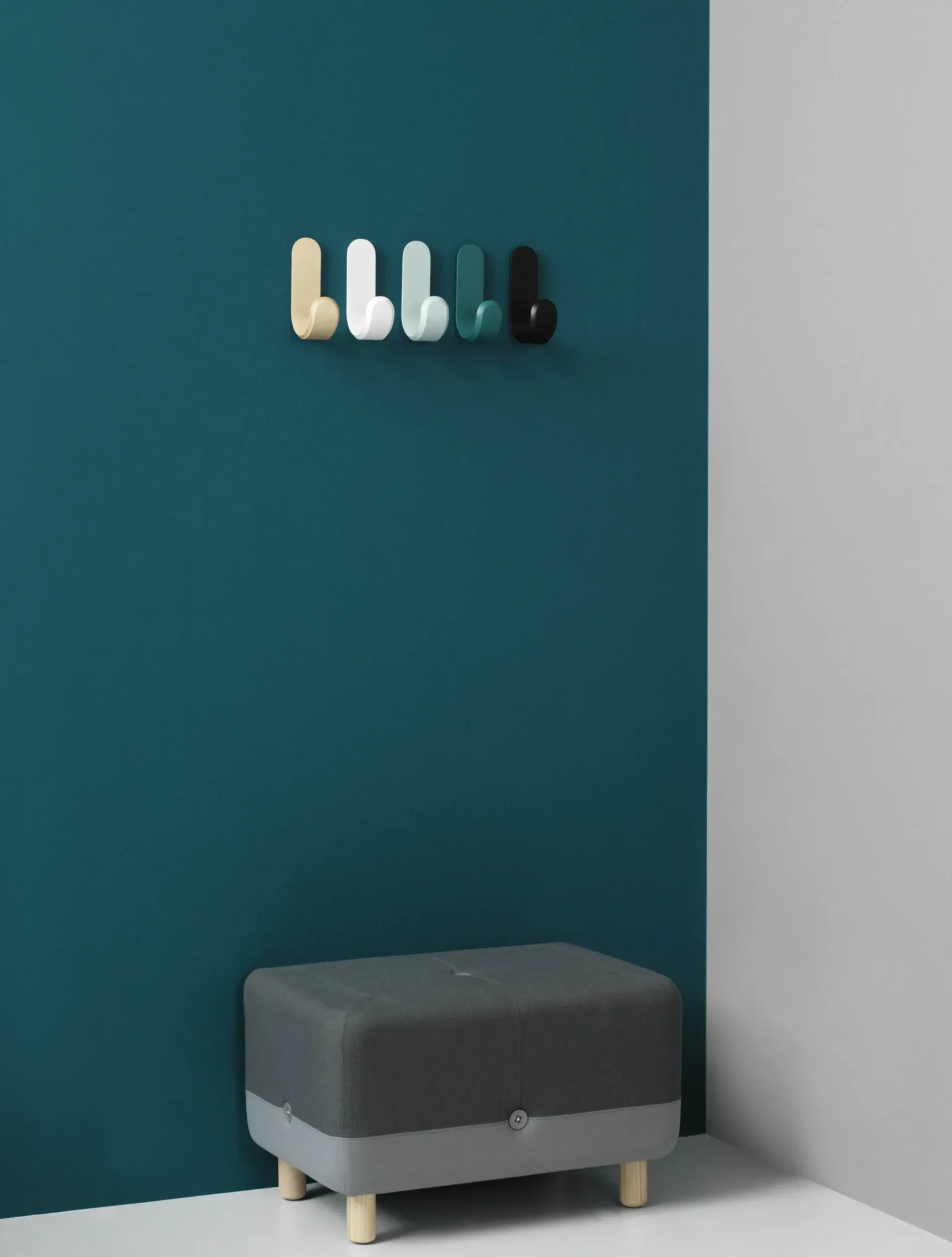 Patere Curve Bois Naturel / H 17,7 Cm - Normann Copenhagen
