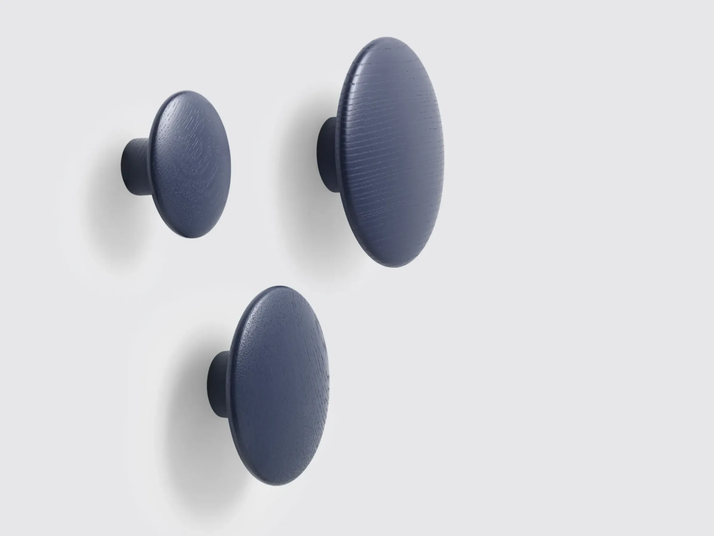 Patere The Dots Wood Bois Bleu / Small - O 9 Cm - Muuto