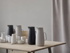 Pichet Isotherme Foster Plastique Gris / 1L - Plastique - Stelton