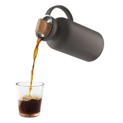 Pichet Isotherme Silhouette Plastique Marron / 1 L - Bouchon Chene - Eva Solo