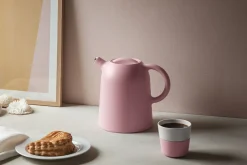 Pichet Isotherme Thimble Plastique Rose / 1L - Eva Solo