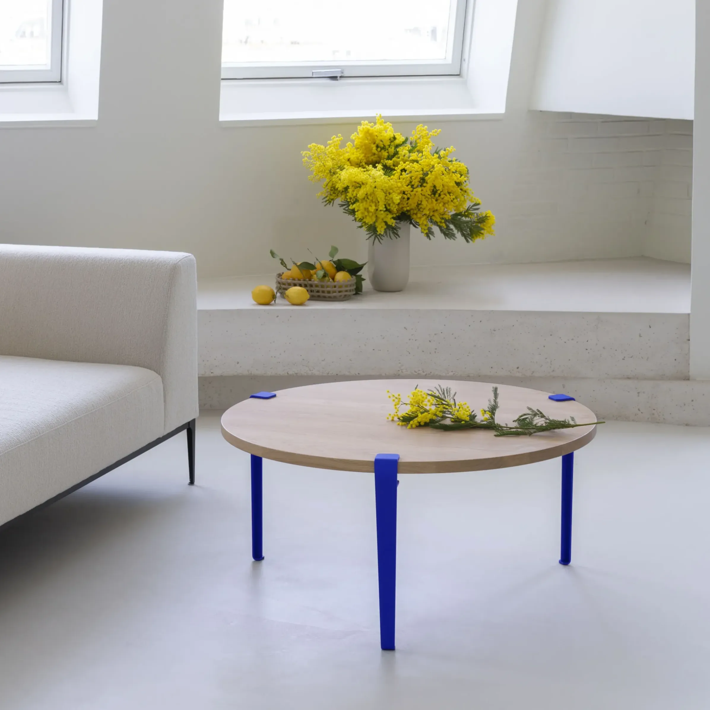 Pied Tiptoe X Klein Blue® Edition Limitee Metal Bleu H 43 Cm / Fixation Etau - Pour Creer Tables Basse & Banc - Tiptoe