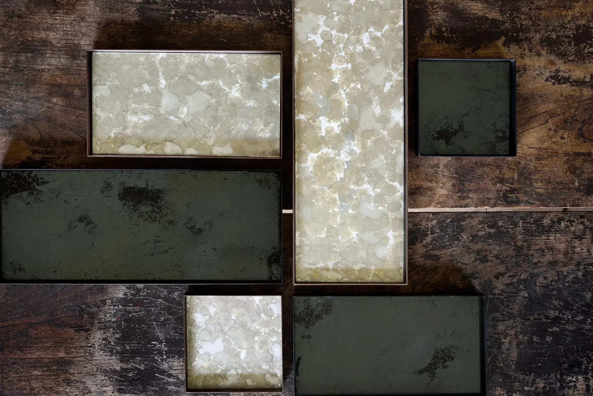 Plateau Charcoal Mirror Verre Noir / Vide-Poche - 31 X 17 Cm - Metal & Verre - Ethnicraft