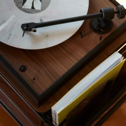 Platine Vinyle Square Bois Naturel / Enceinte Haute Fidelite - La Boite Concept