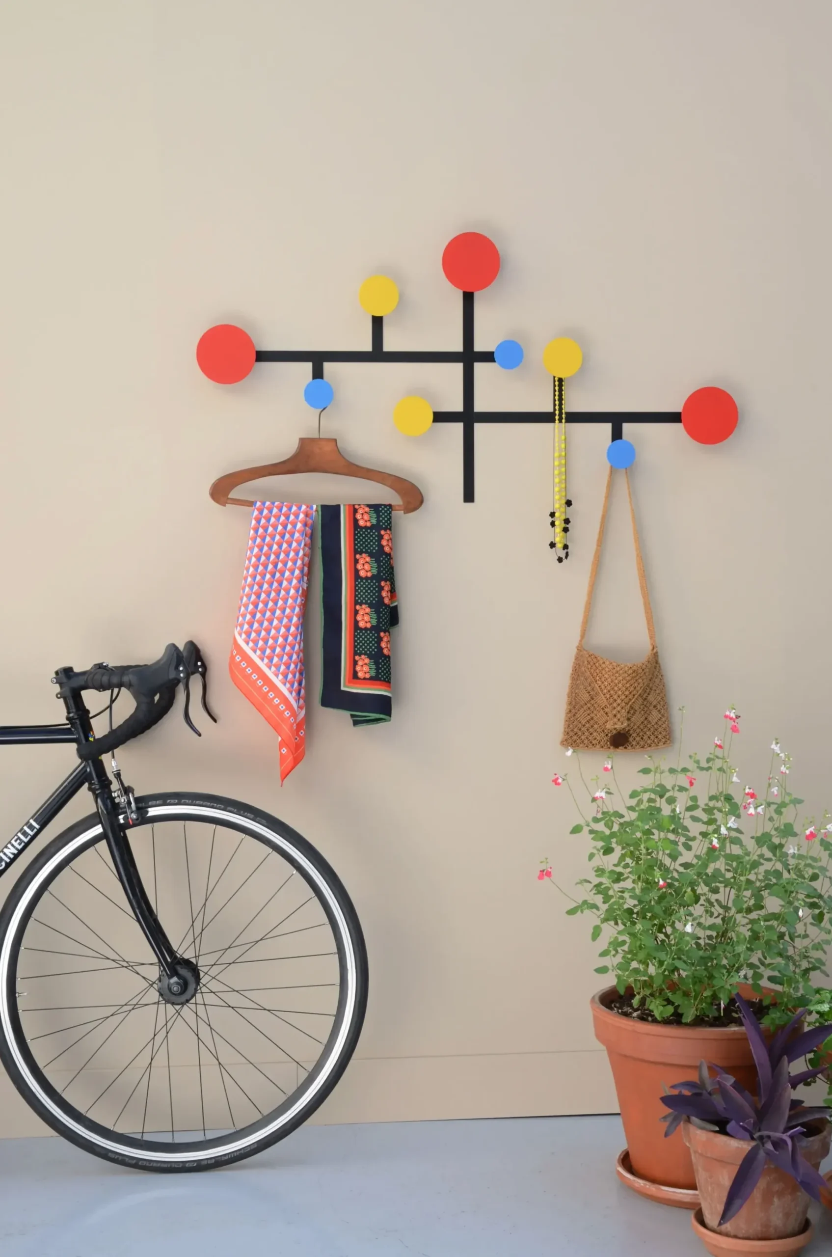 Portemanteau Mural Piet Metal Multicolore Noir / 9 Patères / Modulable - Presse Citron