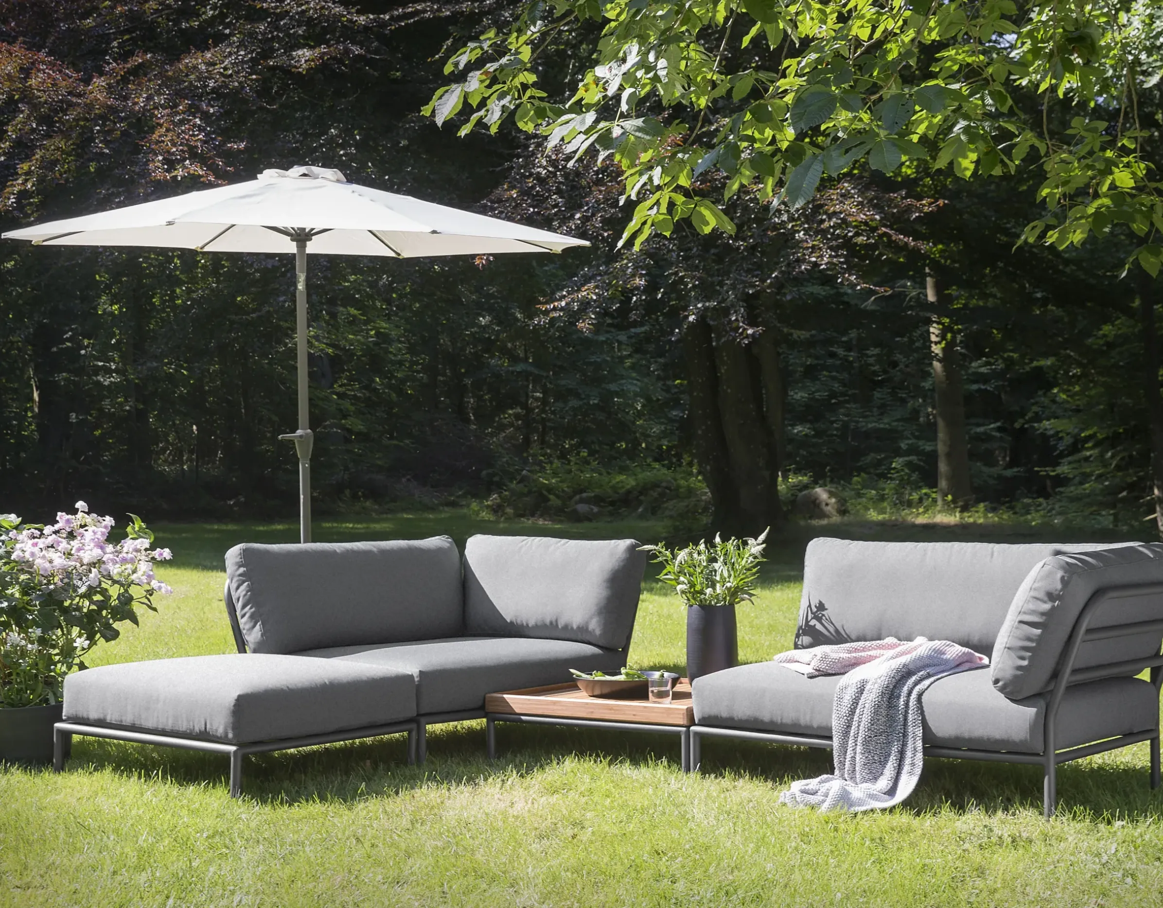 Pouf Level Tissu Vert / 81 X 81 Cm - Houe