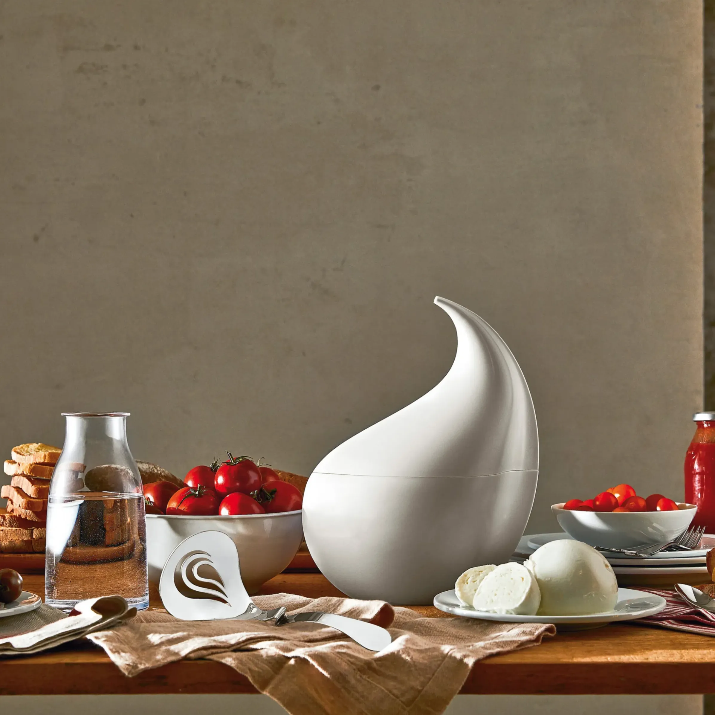 Service A Mozzarella Nunziatella Plastique Blanc / Recipient Fraicheur + Louche Percee - Alessi