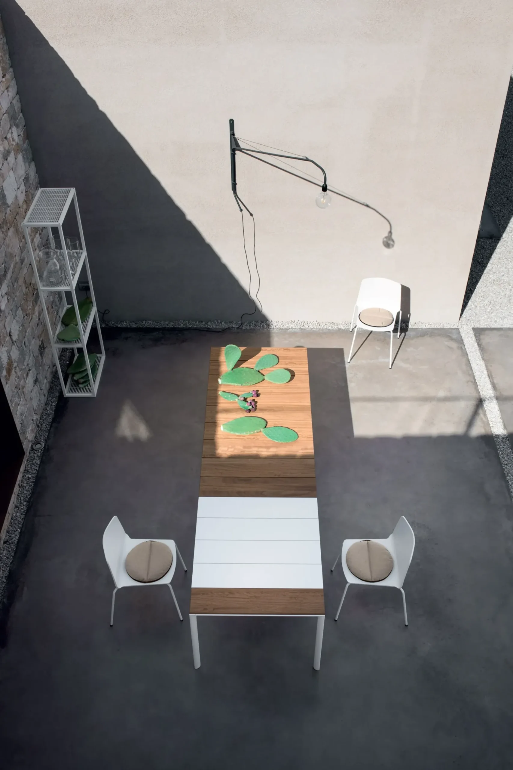 Table A Rallonge Maki Metal Blanc Bois Naturel / Teck - L 219 A 299 Cm - Kristalia
