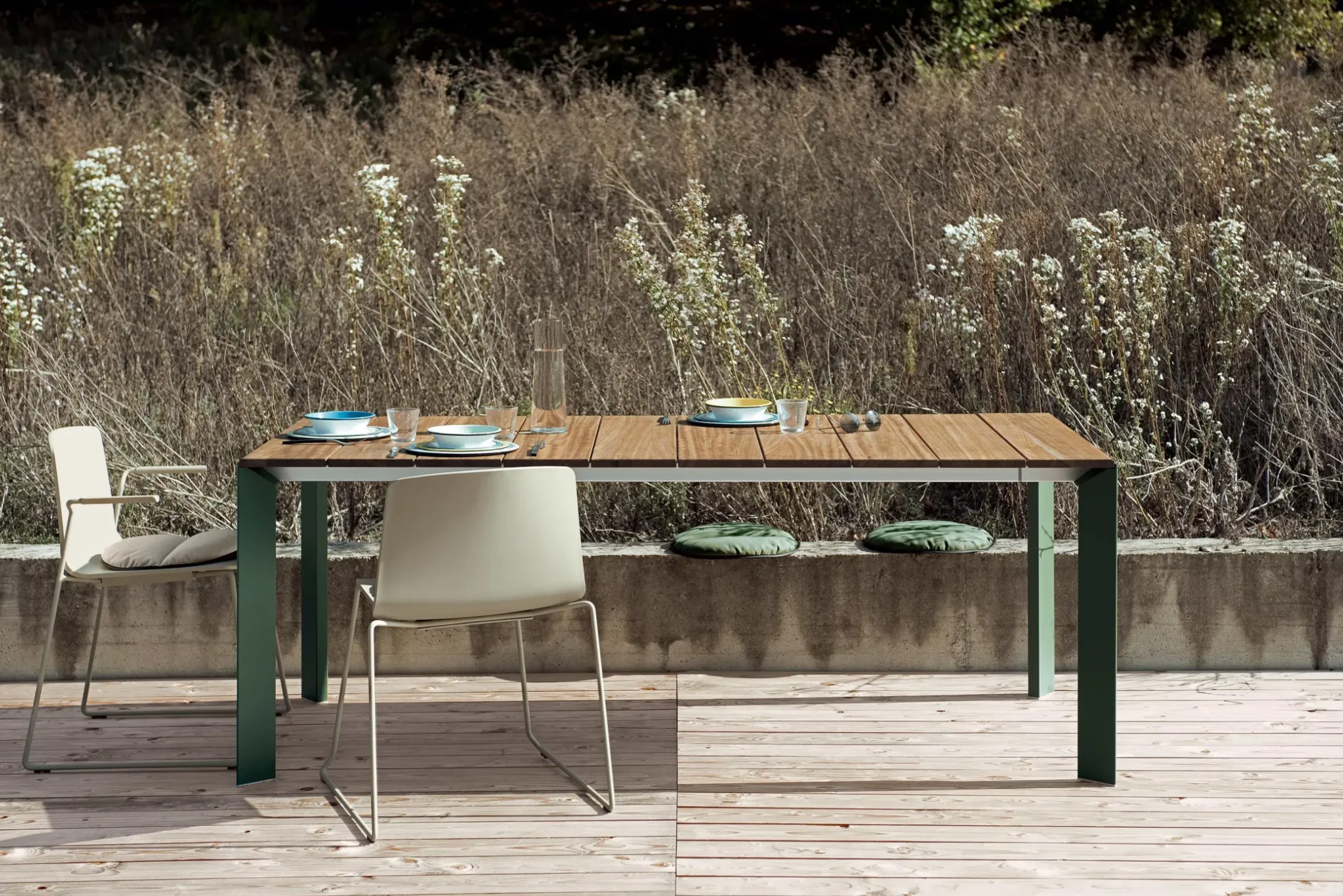 Table A Rallonge Nori Metal Vert Bois Naturel / Teck - L 199 A 279 Cm - Kristalia