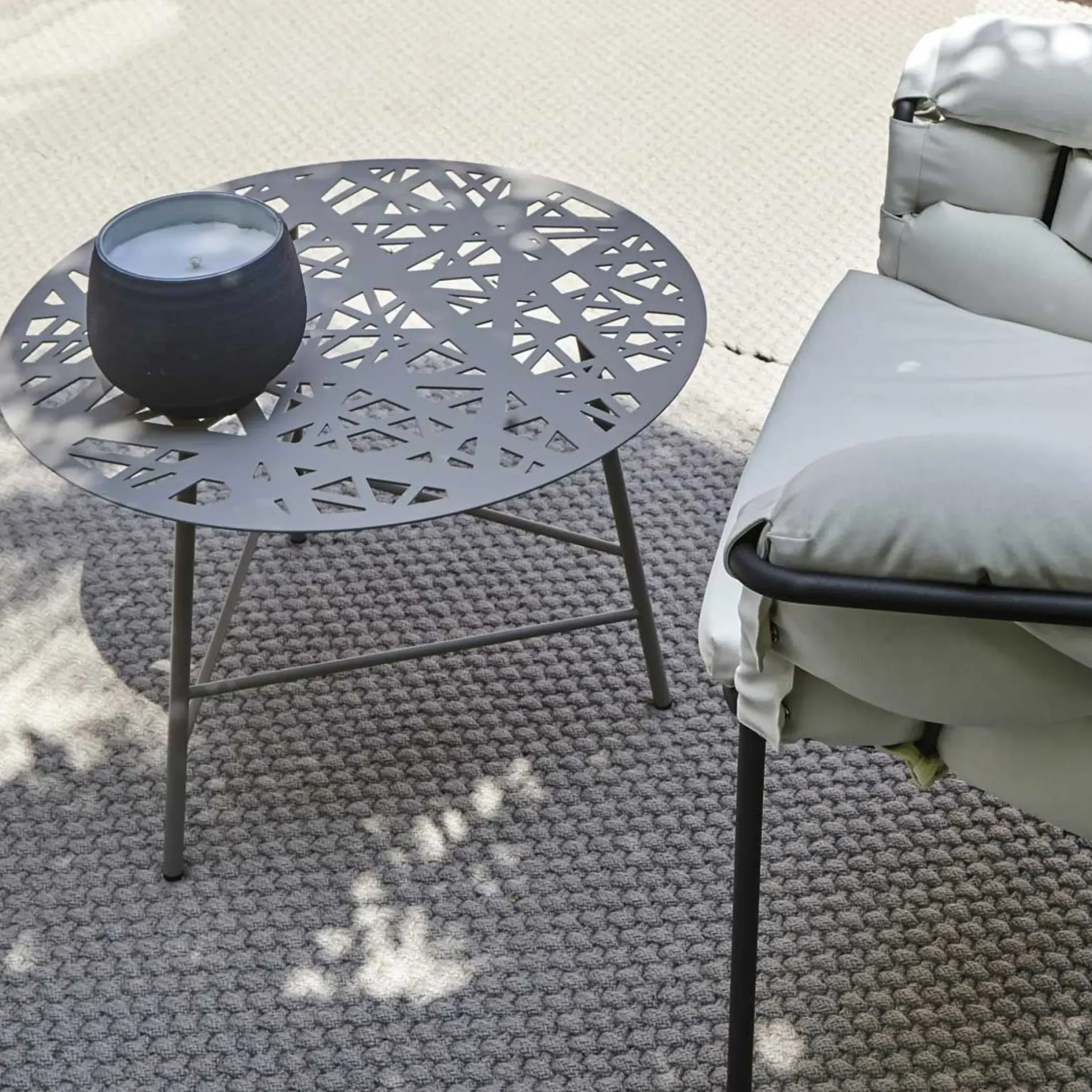Table Basse Ezou Metal Gris / O 61 Cm - Metal Perfore - Cinna