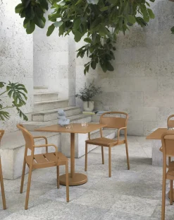 Table Carree Linear Cafe Metal Marron Beige / 70 X 70 Cm - Muuto
