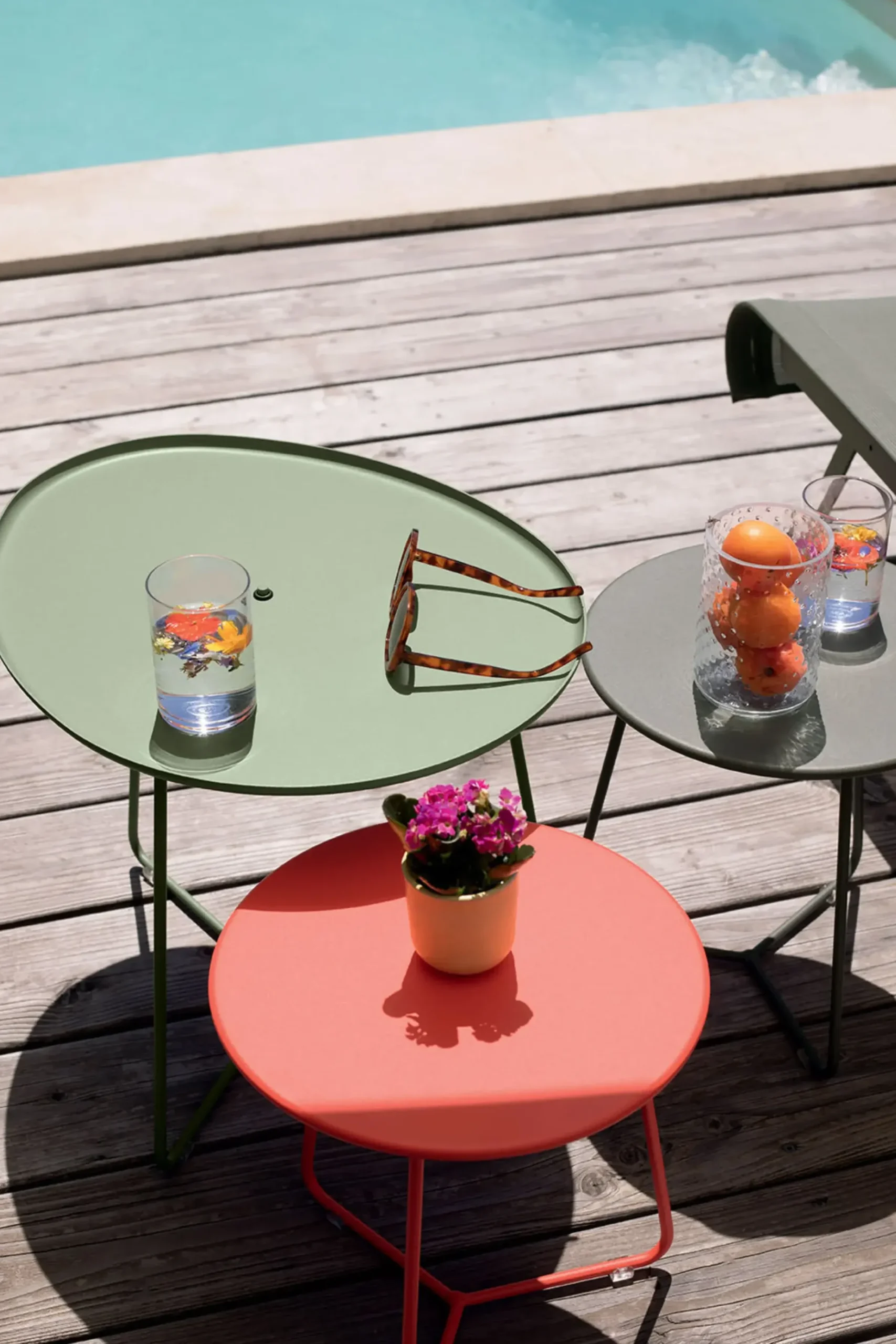 Table D'Appoint Cocotte Metal Rouge / Tabouret - O 34 X H 36 Cm - Fermob
