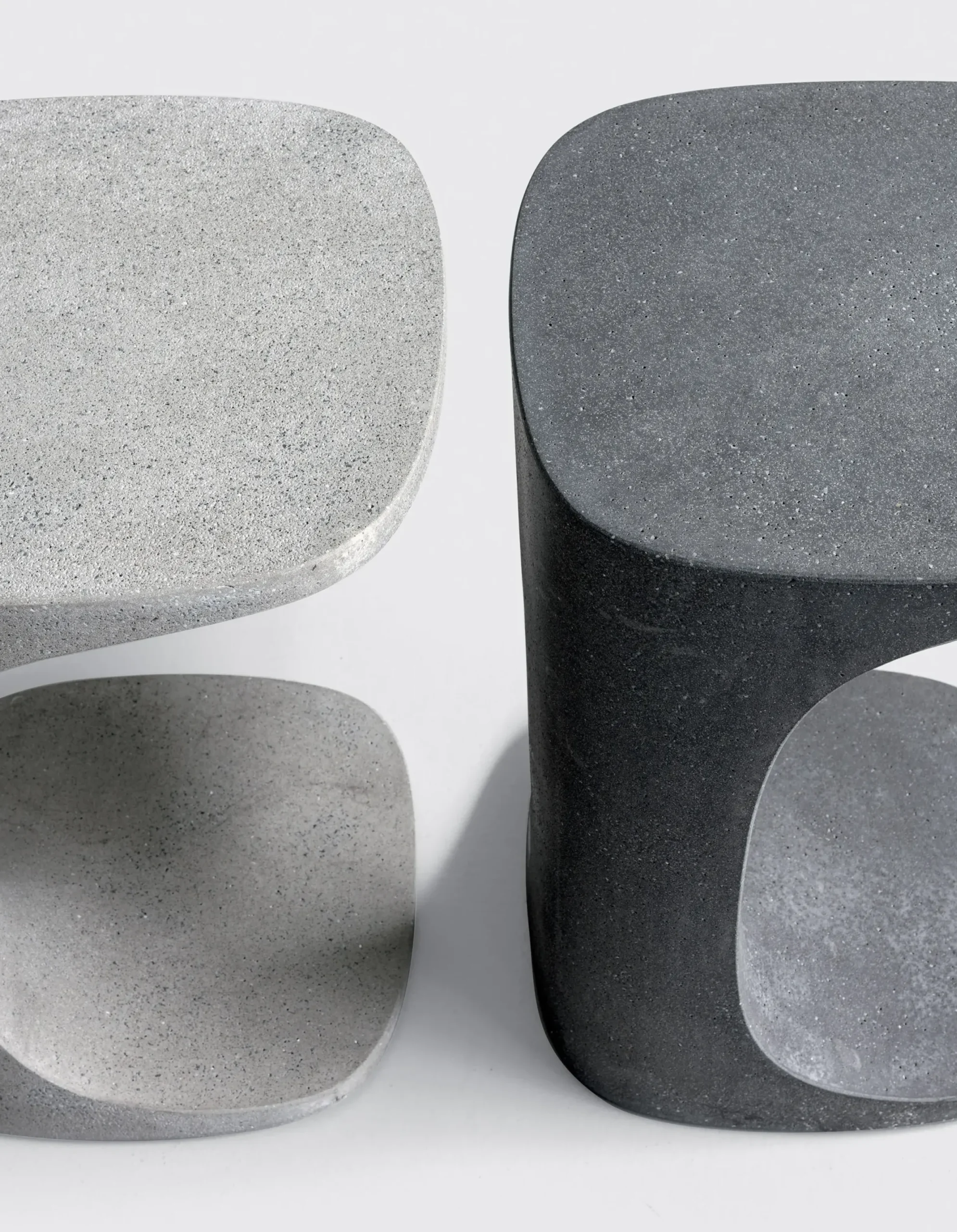 Table D'Appoint Font Pierre Gris / Beton - 42 X 42 X H 52 Cm - Kristalia