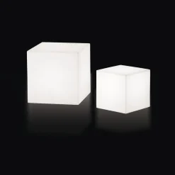 Table D'Appoint Lumineuse Cubo Outdoor Plastique/ 43 Cm - Avec Cable - Slide