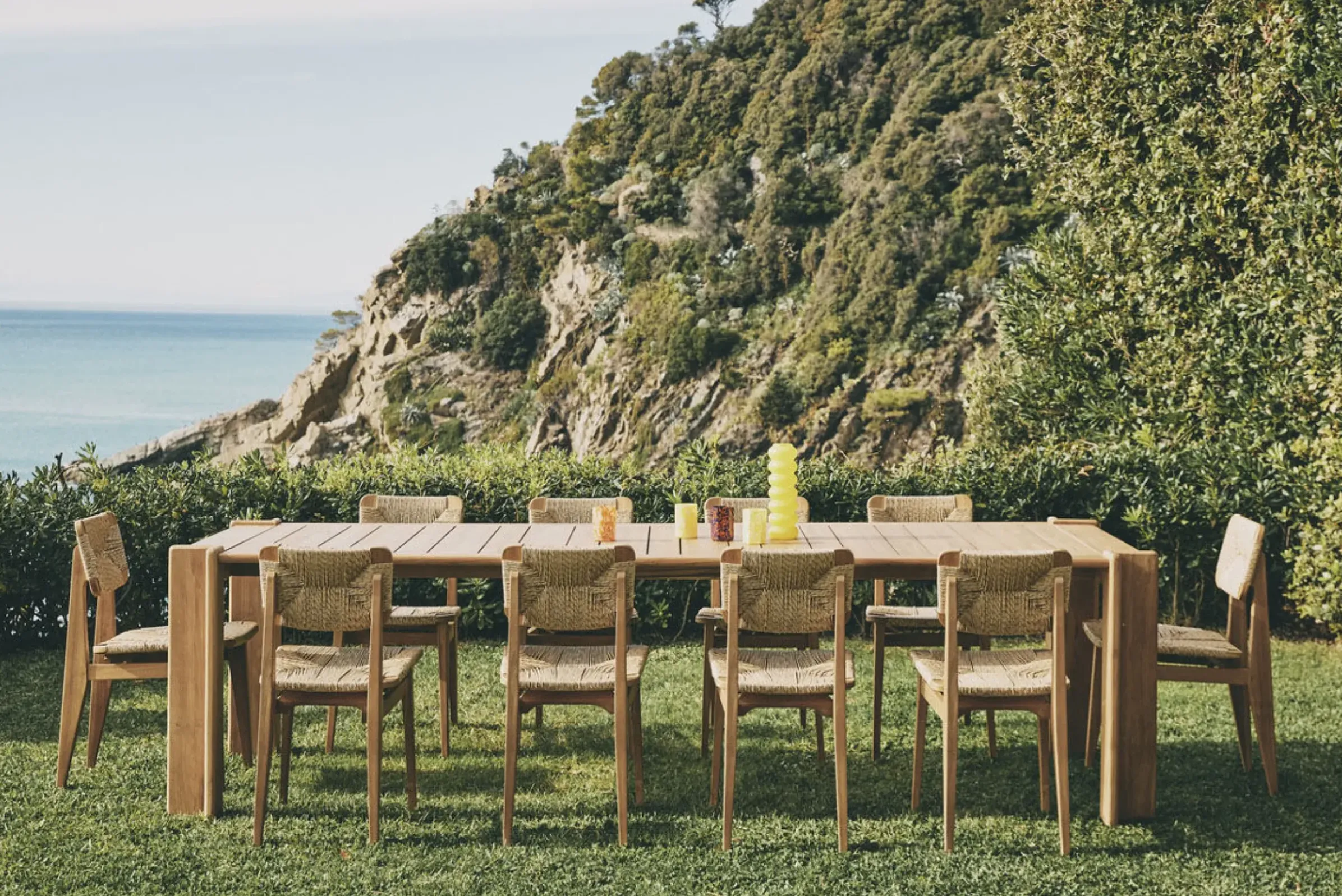 Table Rectangulaire Atmosfera Bois Naturel / 209 X 105 Cm - 6 Personnes / Teck - Gubi