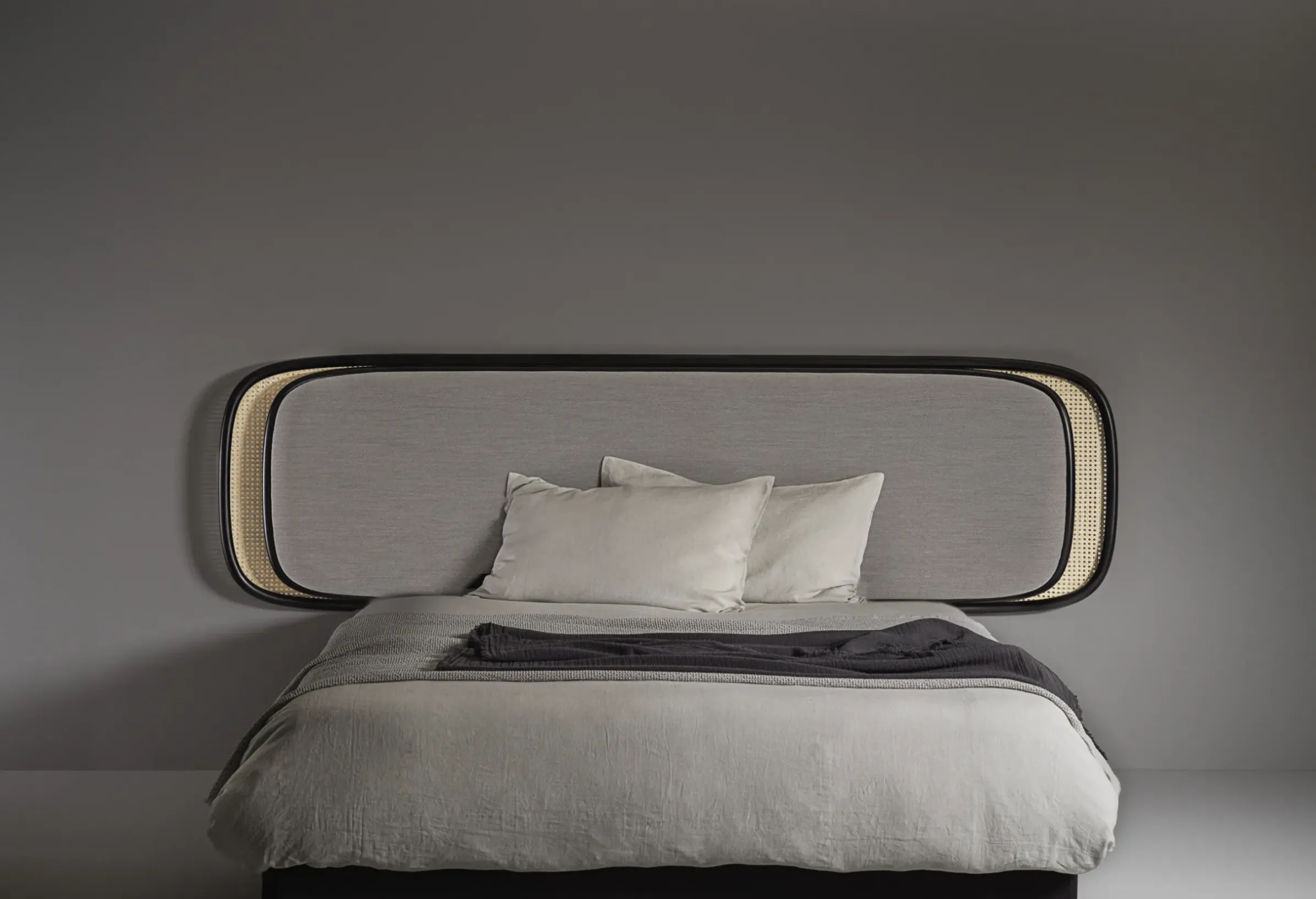Tete De Lit Rue Fibre Vegetale Bois Gris Noir Beige / L 250 X H 73 Cm - Rembourree - Wiener Gtv Design