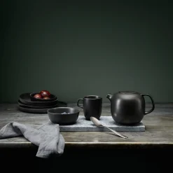 Theiere Nordic Kitchen Ceramique Noir / 1 L - Gres - Eva Solo