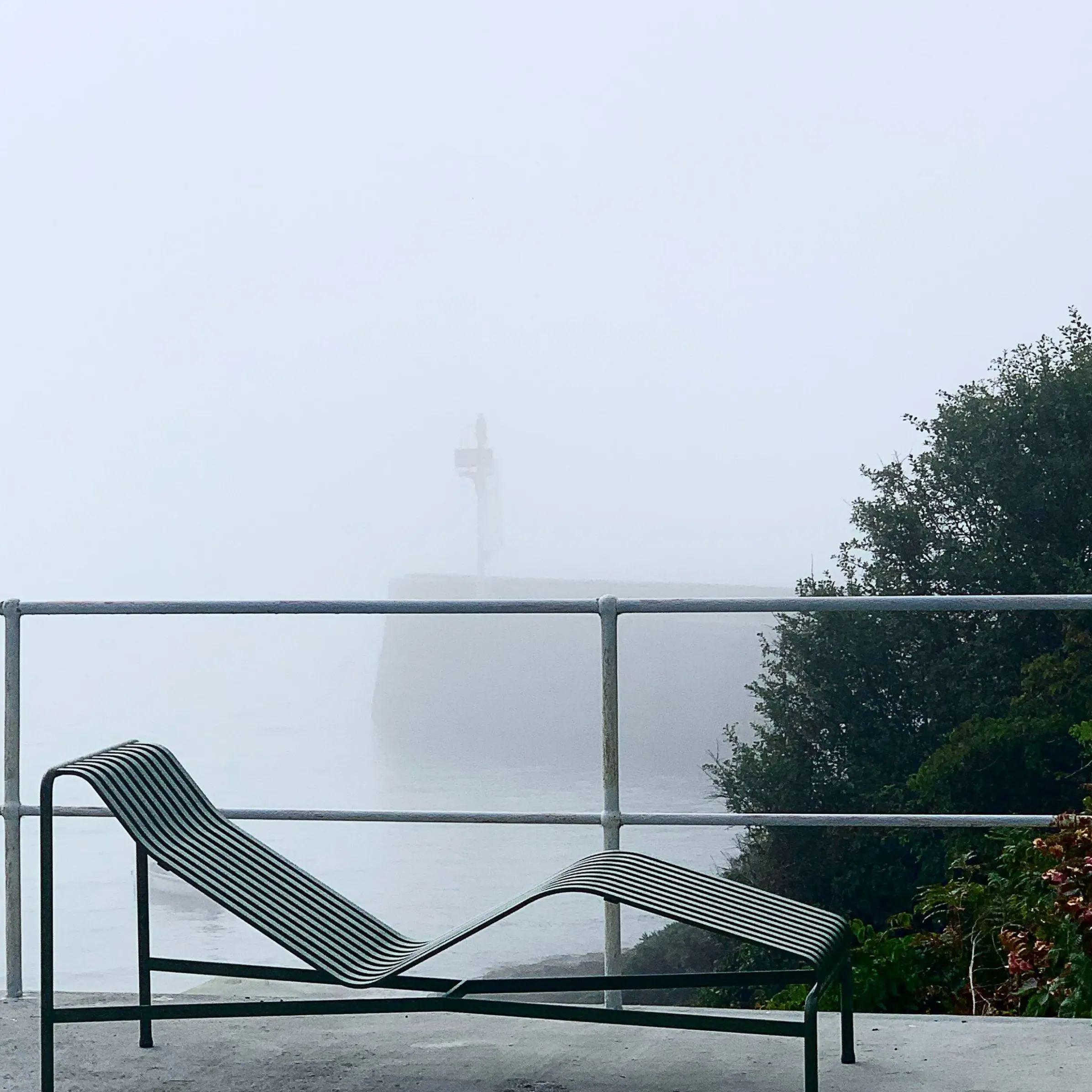Transat Fixe Palissade Metal Vert Metal Vert / R & E Bouroullec - Hay