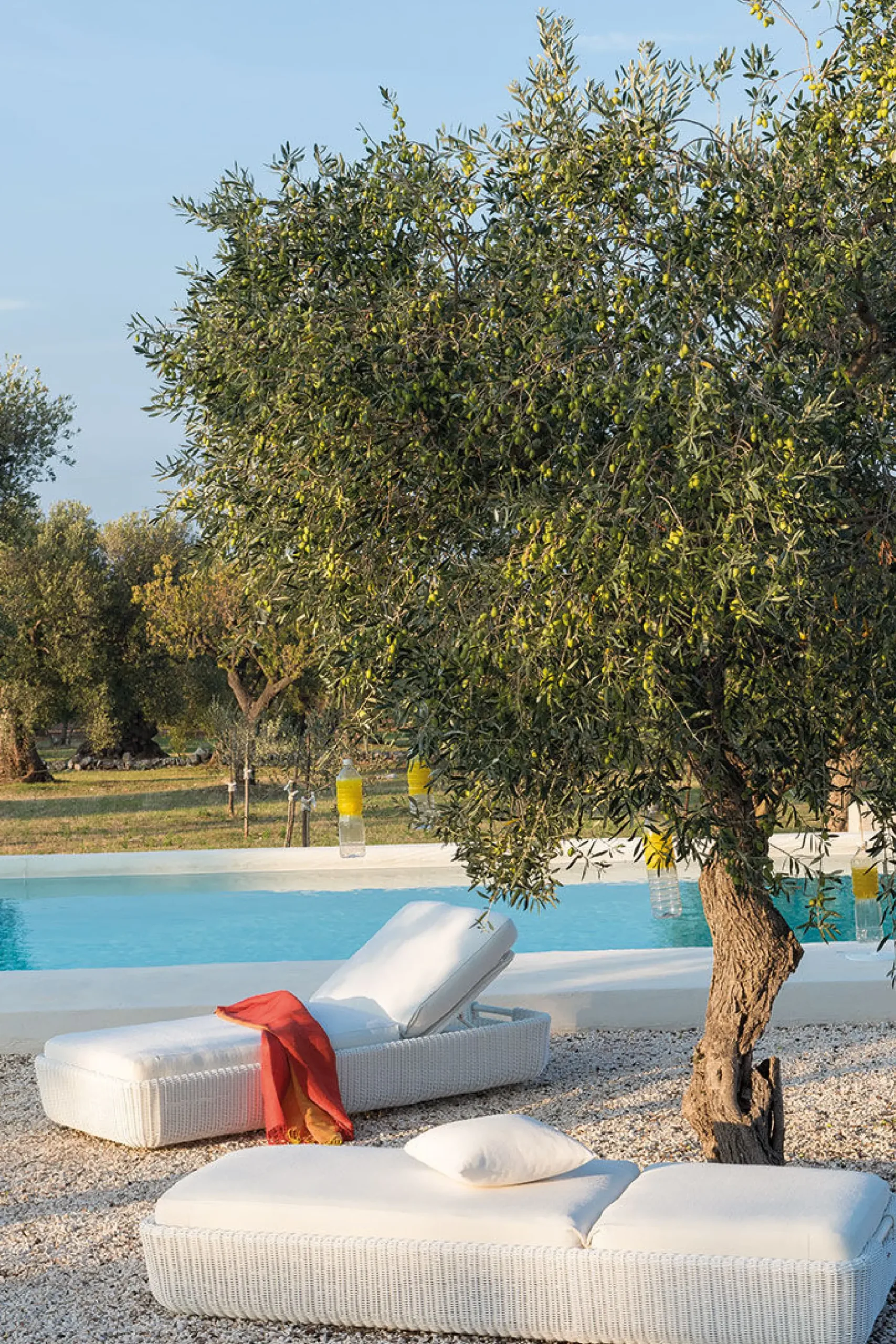 Transat Inclinable Agora Plastique Blanc Marron Resine Tressee Marron & Tissu / Rembourre - Unopiu