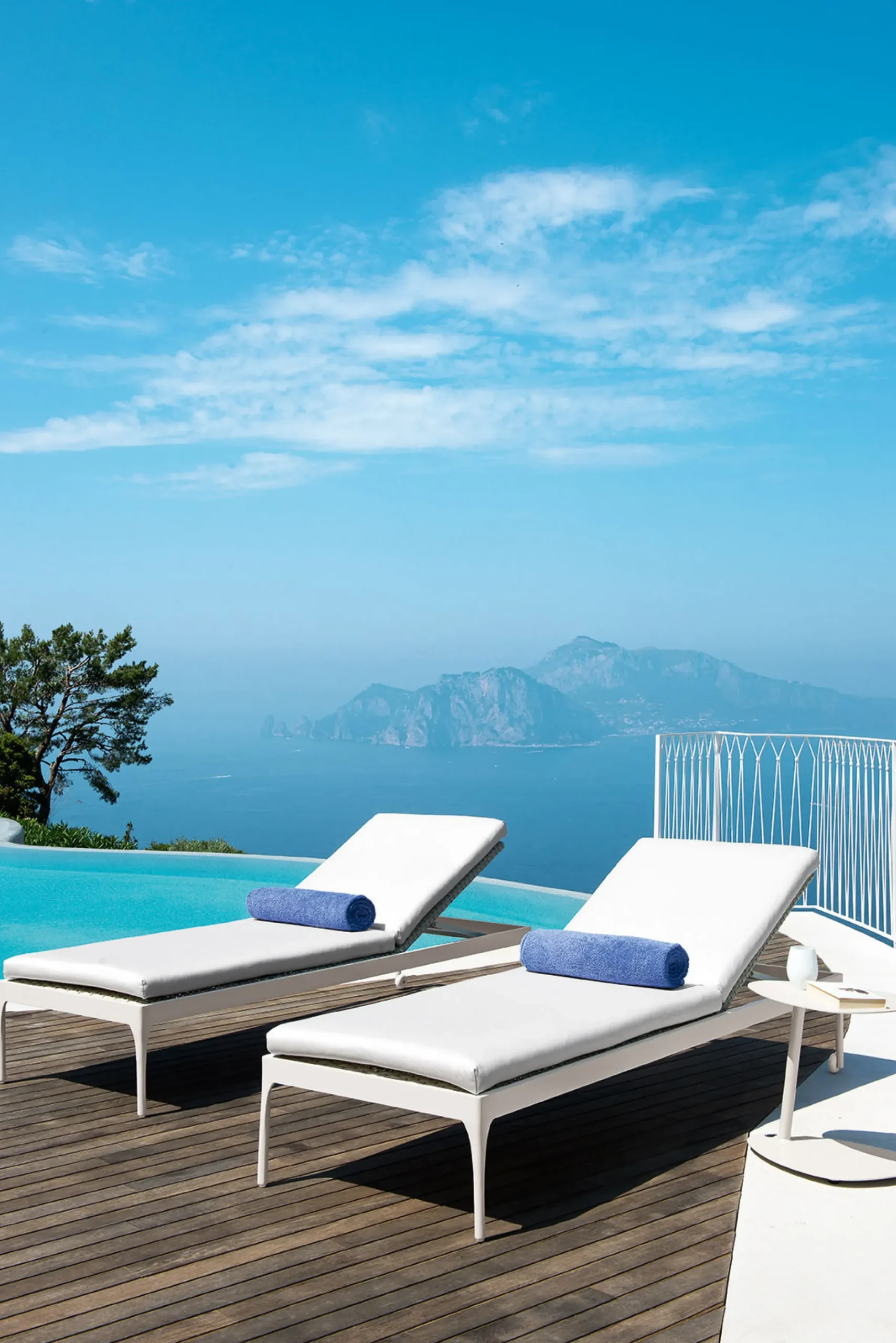 Transat Inclinable A Roulettes Infinity Resine Tressee Blanc / Sans Matelas - Ethimo